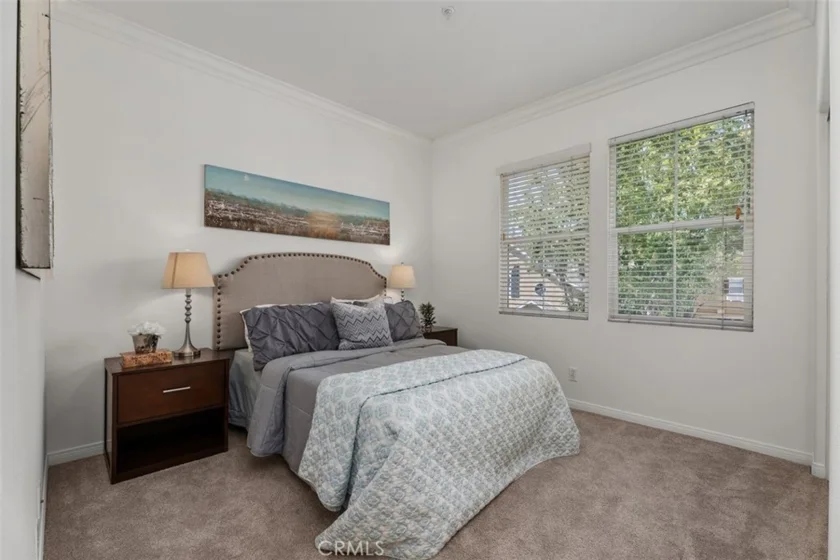 44 Burlingame photo 32