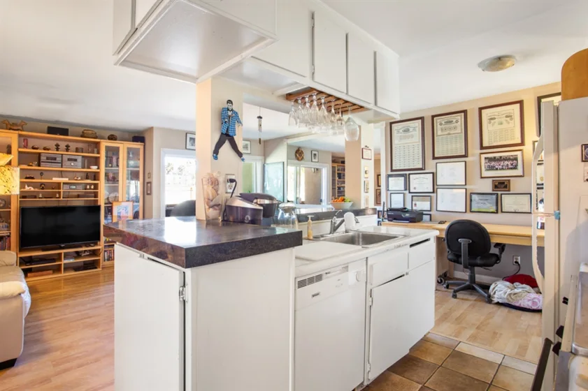 5051 La Jolla Boulevard #309 photo 1