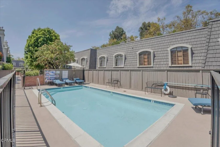 640 Wilcox Avenue photo 38