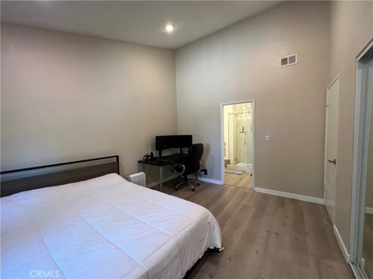 2248 Loma Alta Drive photo 5