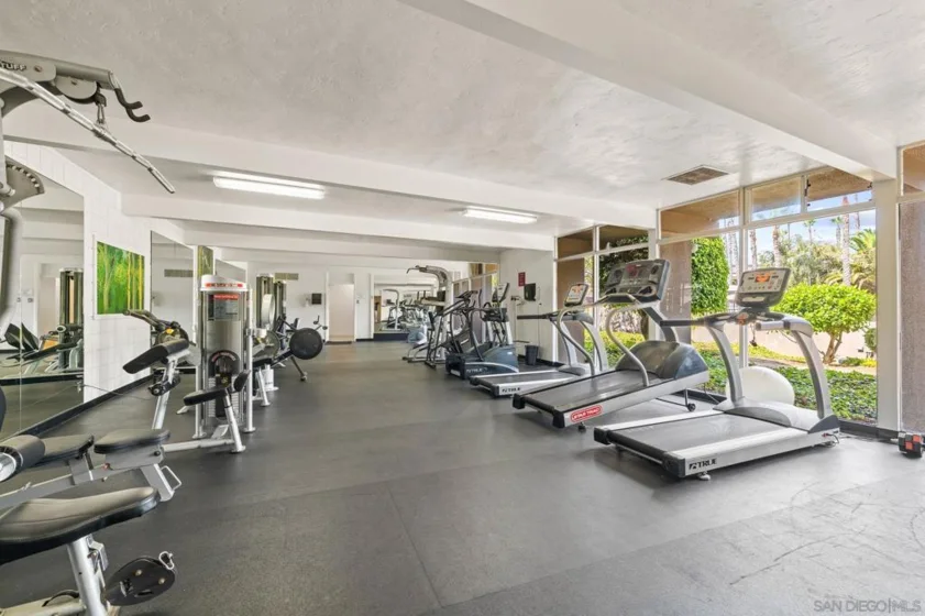 3050 Rue Dorleans #401 photo 14