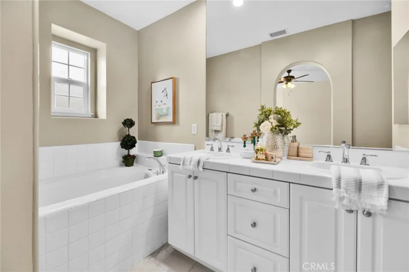 56 Glenalmond photo 38