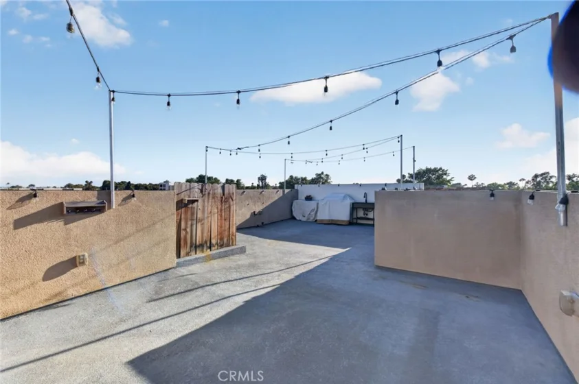 821 Brickyard photo 59