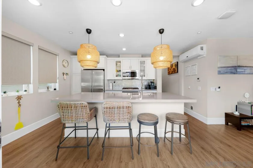 810 Santa Barbara Place photo 28