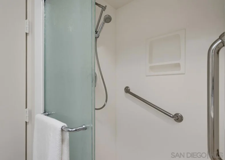 800 Prospect Street #3C photo 31