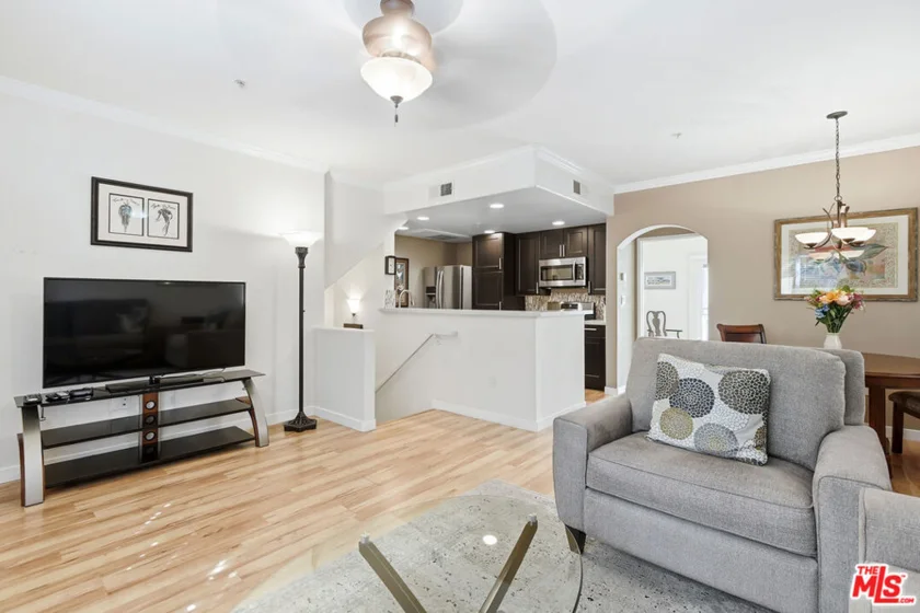 5240 Premiere Hills Circle #110 photo 1