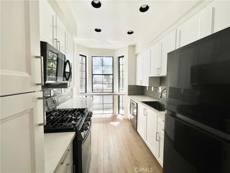 12211 Idaho Avenue #101 photo 1