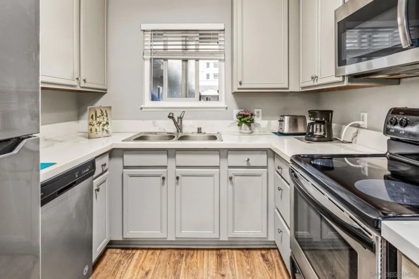 1756 Essex Street #311 photo 5