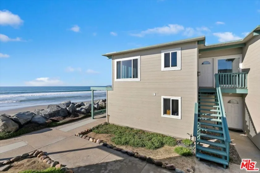1610 Seacoast Drive #D photo 24