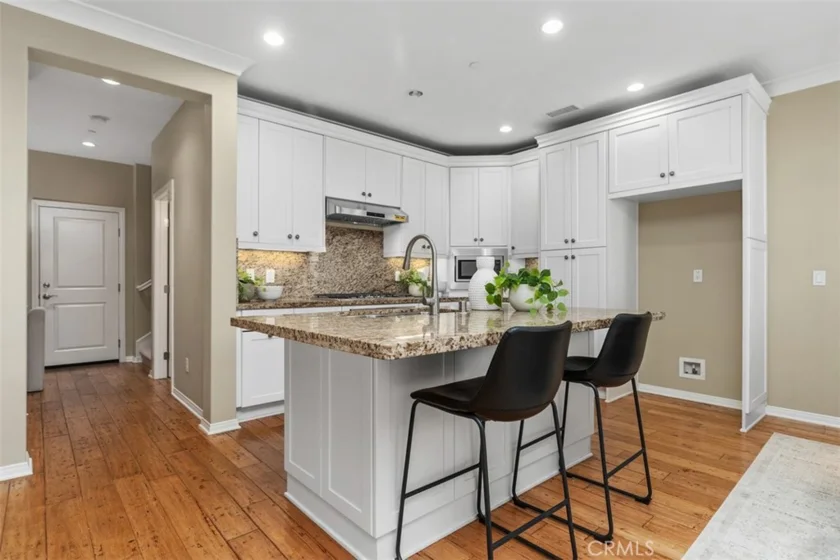 204 Overbrook photo 11