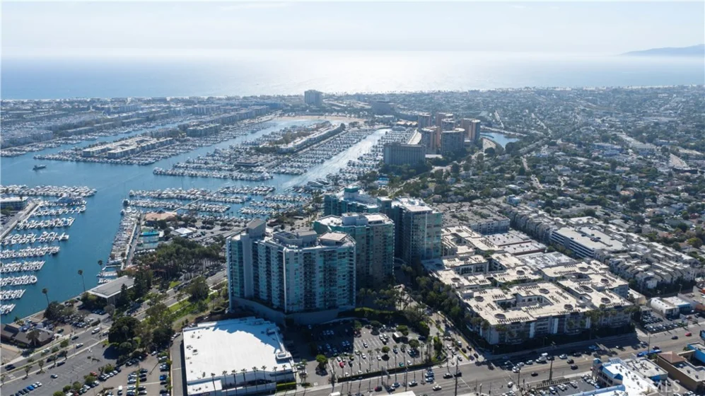 13650 Marina Pointe Drive #609 photo 64