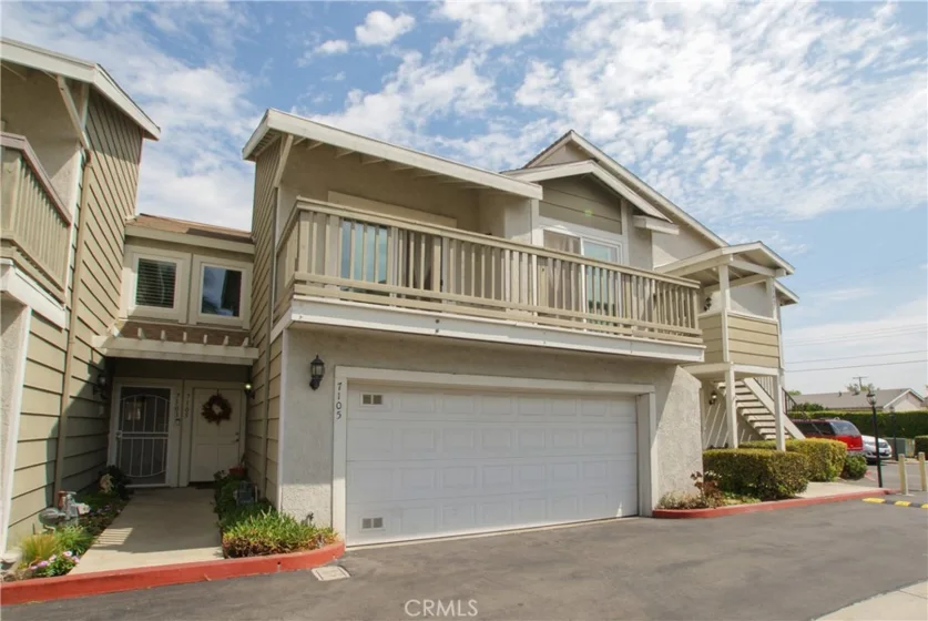 7105 Cerritos Avenue #23 photo 1