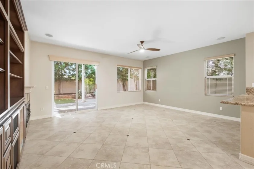 31945 Pasos Place photo 13