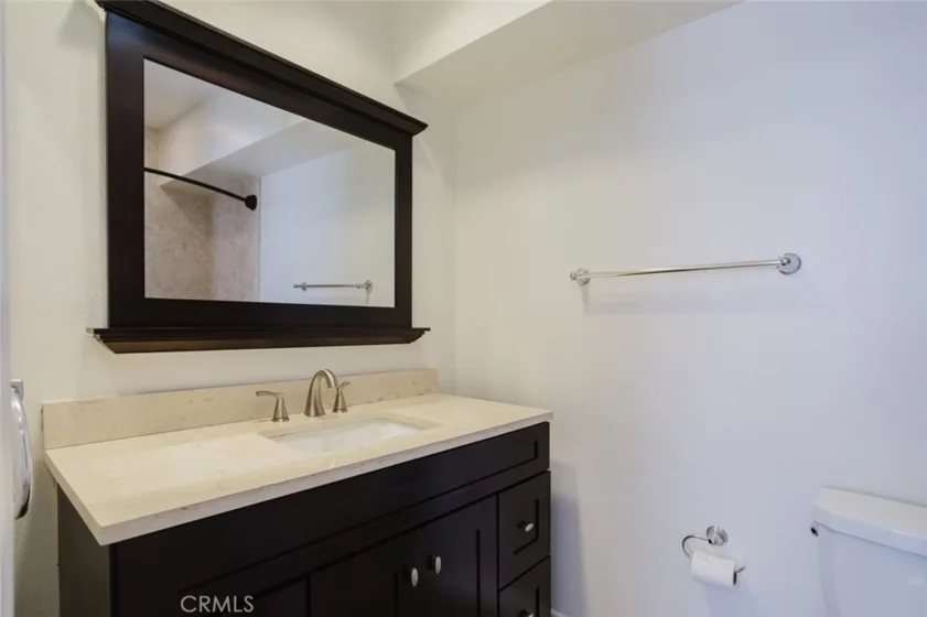 21529 Saticoy Street #217 photo 31
