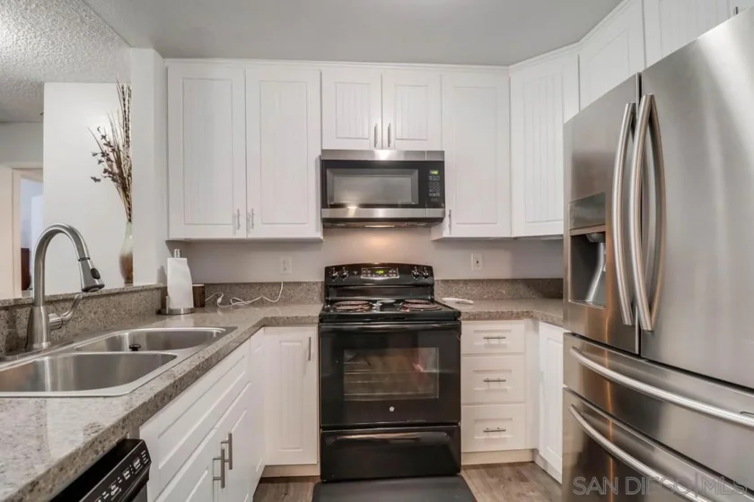 5990 Dandridge Lane #199 photo 1
