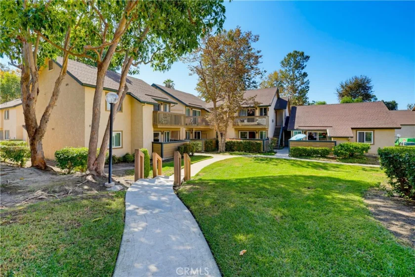 20874 Serrano Creek Road #64 photo 2