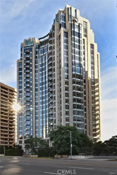 10776 Wilshire #404 photo 1