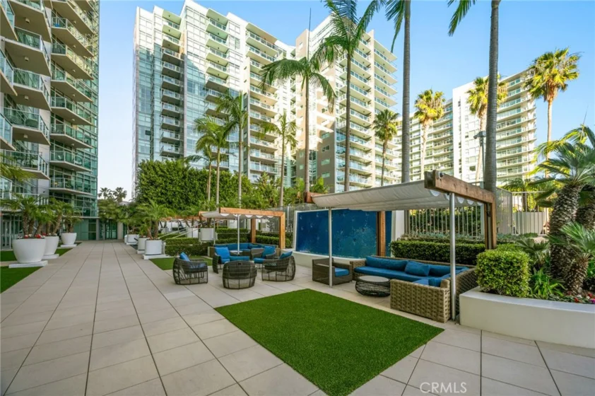 13700 Marina Pointe #611 photo 44