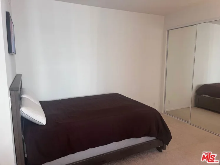 620 S Gramercy Place #339 photo 7