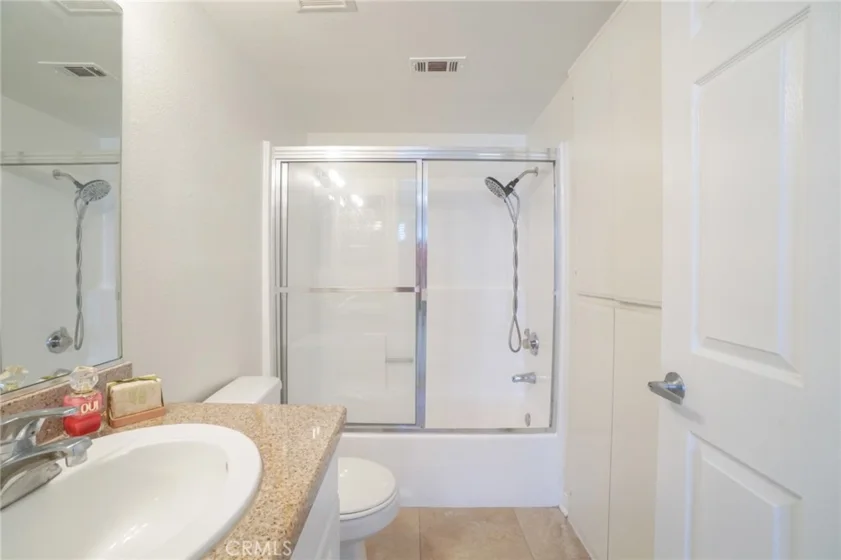 5510 Owensmouth Avenue #209 photo 11