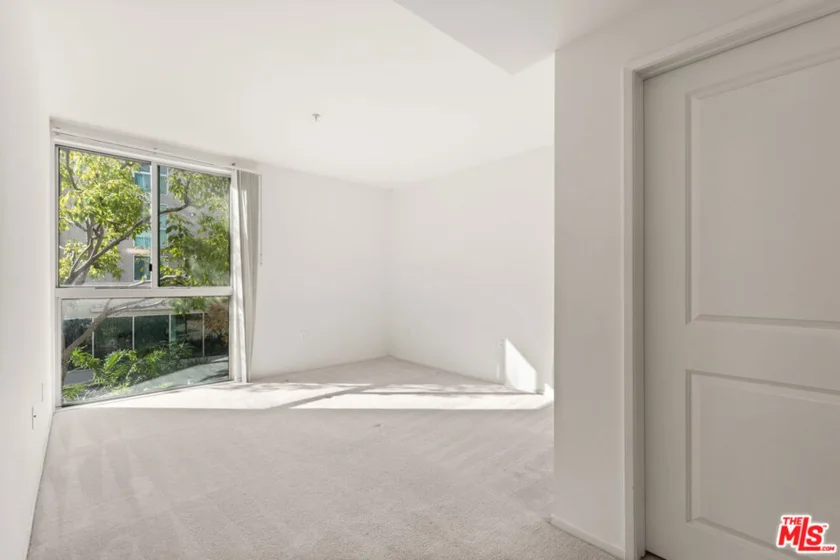 267 S San Pedro Street #213 photo 17