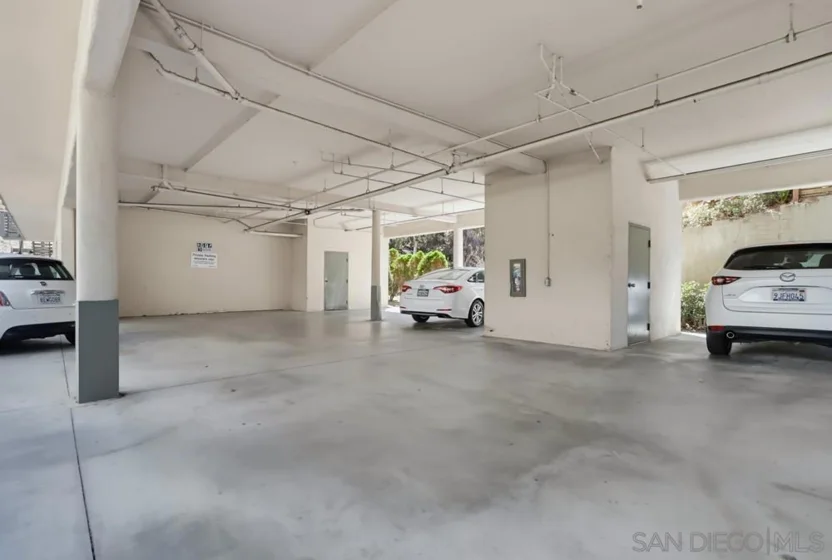 917 Torrance Street #21 photo 25