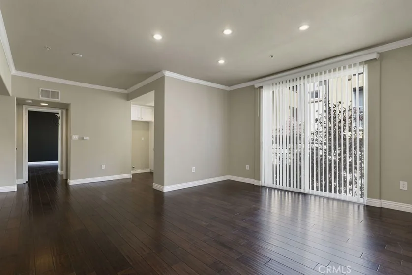 5220 Premiere Hills #222 photo 7