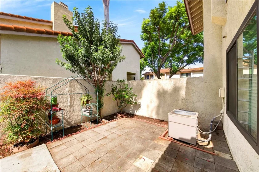 2303 W Millstream Drive #104 photo 30