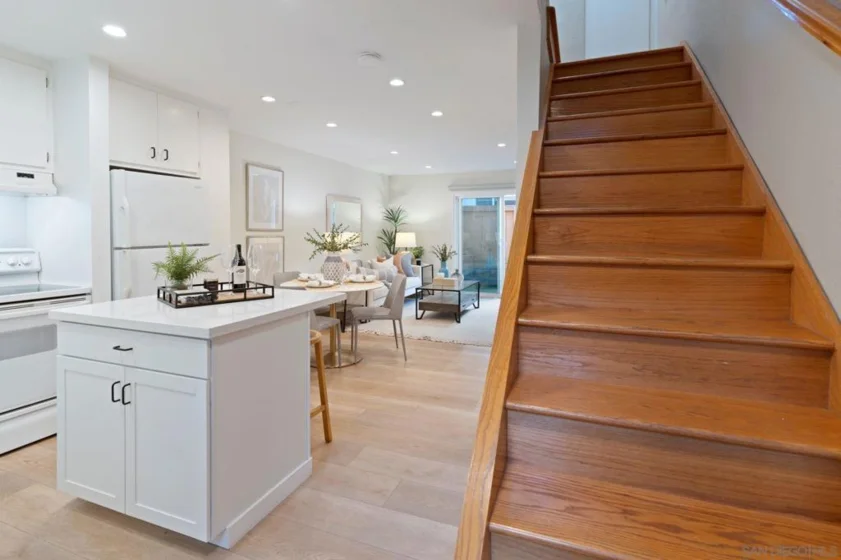 1127 Thomas Avenue #3 photo 1