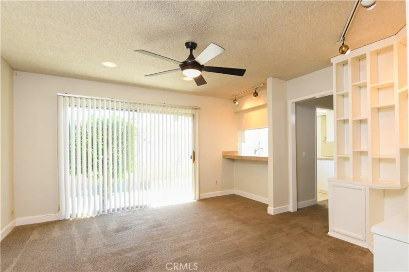 5468 Apricot Lane photo 12