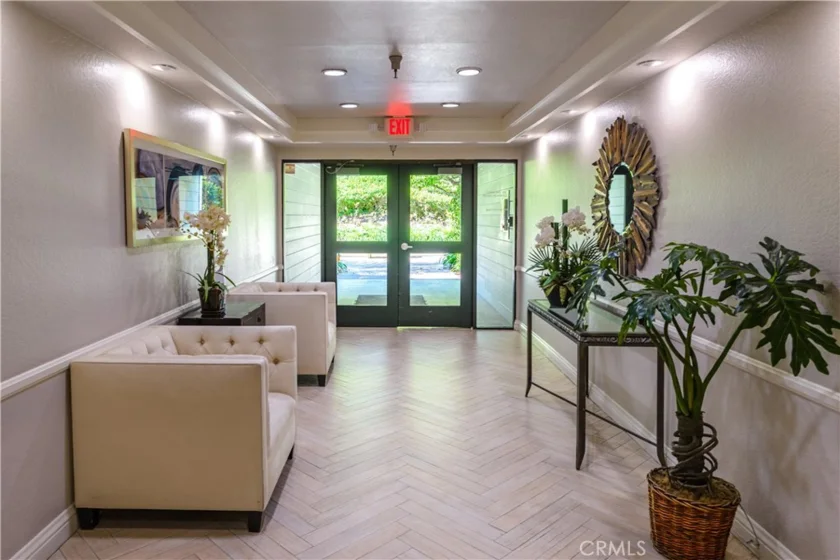 280 Cagney Lane #207 photo 30