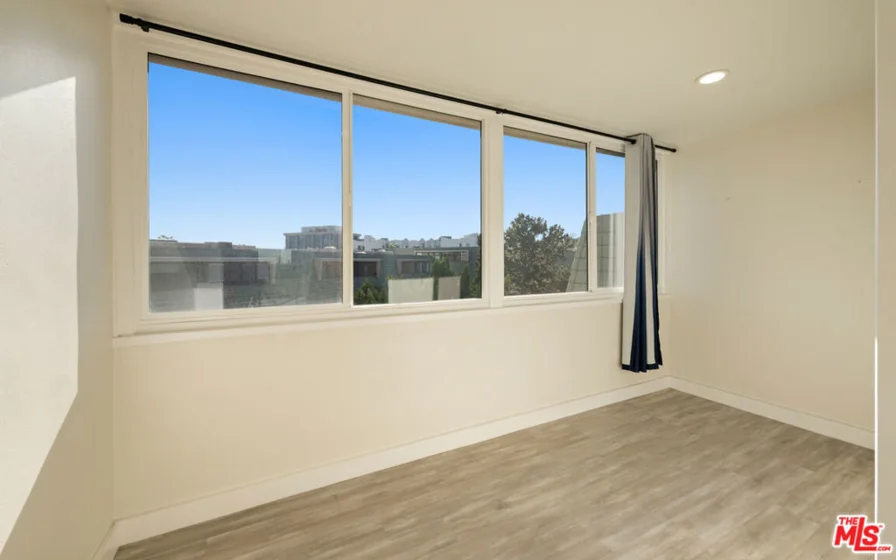 13206 Admiral Avenue #F photo 11