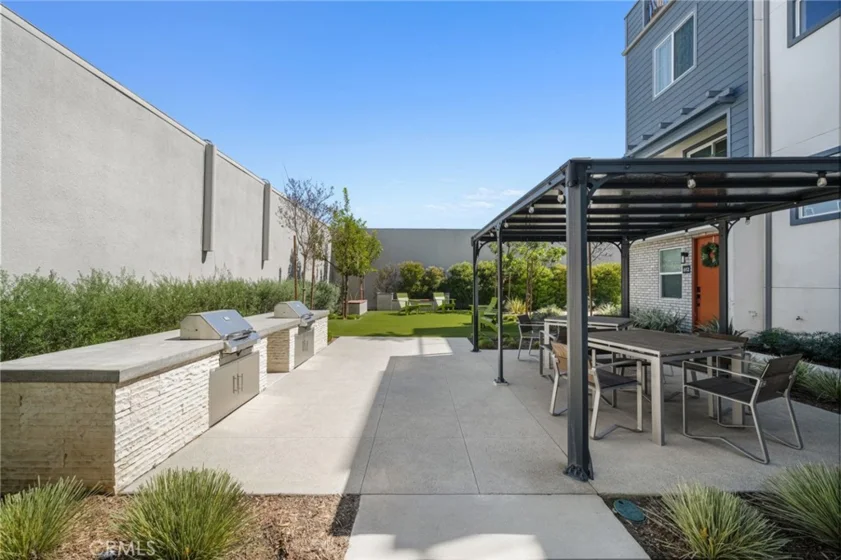 606 Dawson photo 21