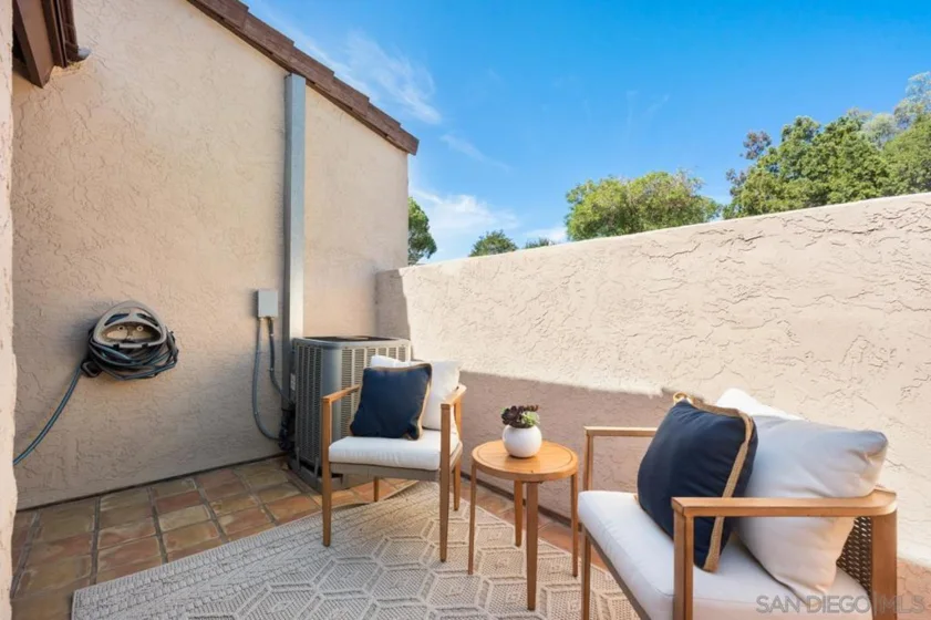 2053 Golden Circle Drive photo 45