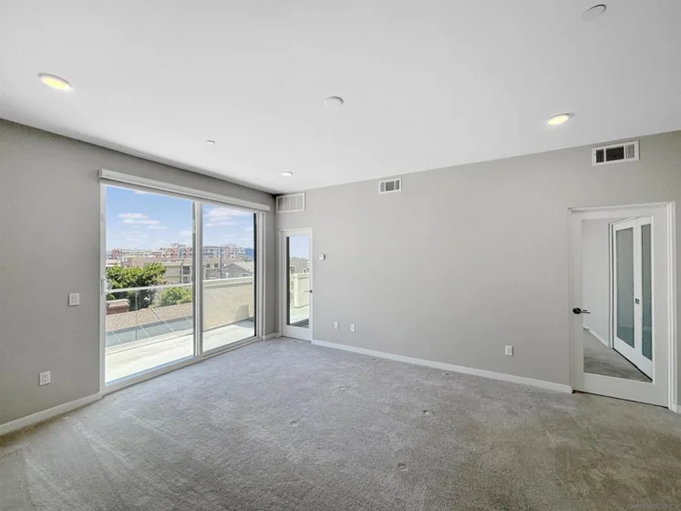 3533 3rd Avenue photo 19