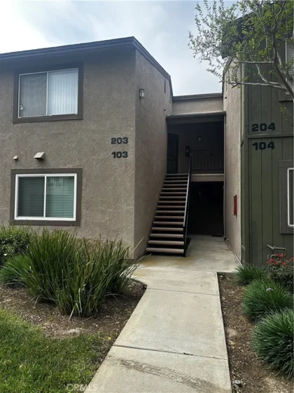 2604 Avenida Del #D203 photo 1