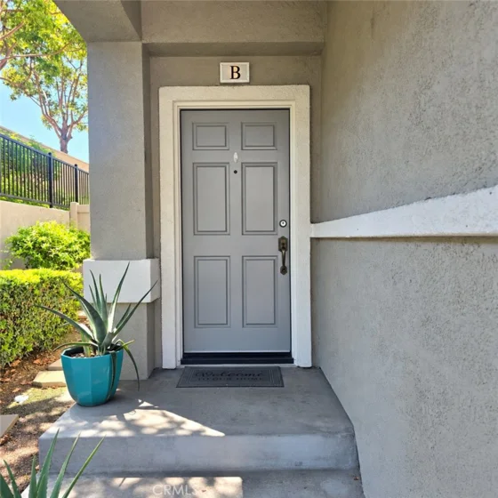 3442 E White Chapel Court #B photo 1