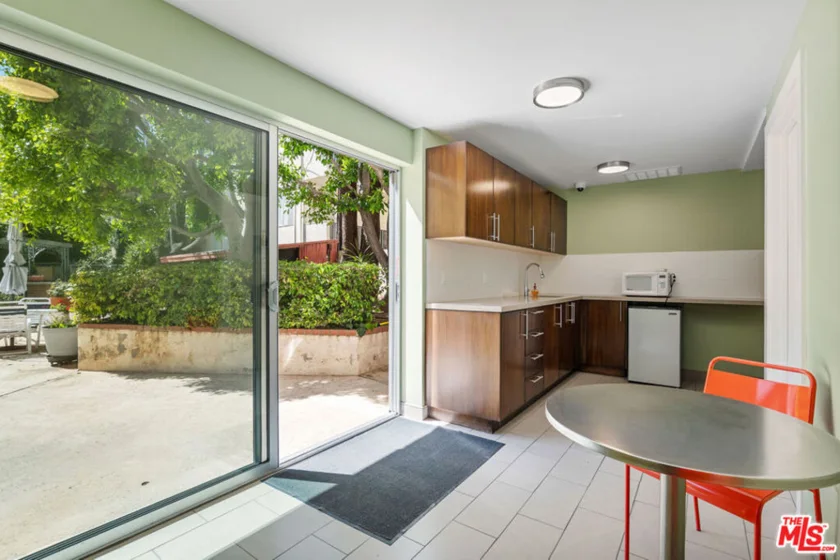 11965 Gorham Avenue #503 photo 22
