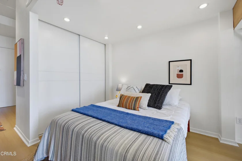 175 S Lake Avenue #314 photo 15