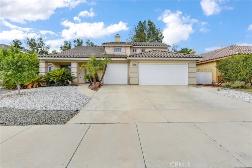 13333 Goldenhorn Drive photo 1