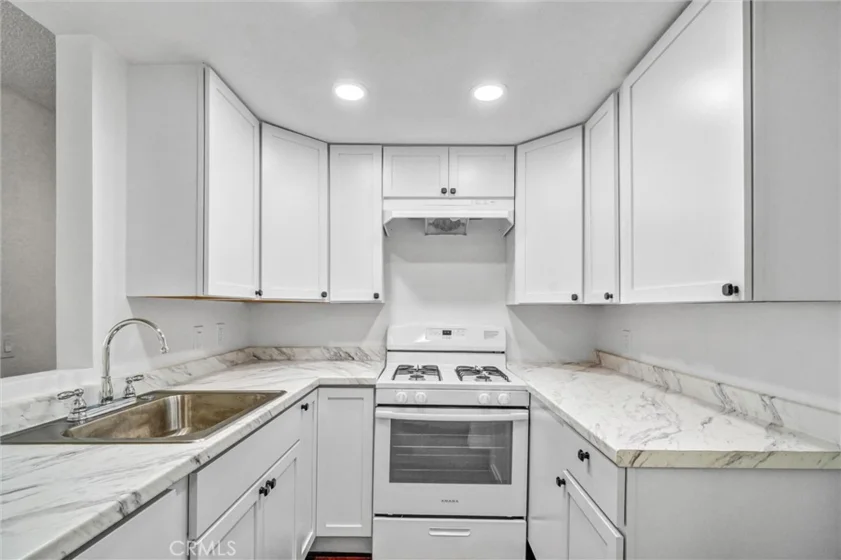 600 W 3rd Street #A115 photo 8