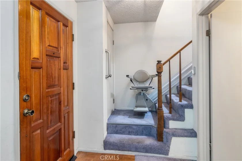 13203 Vanowen Street #8 photo 3