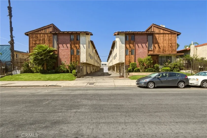 8933 Willis #15 photo 35