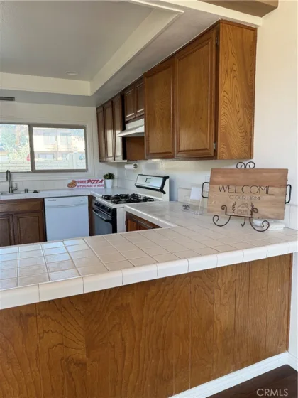 2618 N Tustin #D/34 photo 2