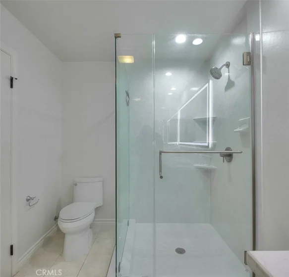 572 E San Jose Avenue #104 photo 42