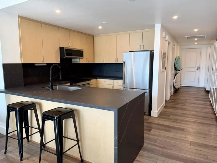 1080 Park Boulevard #401 photo 2