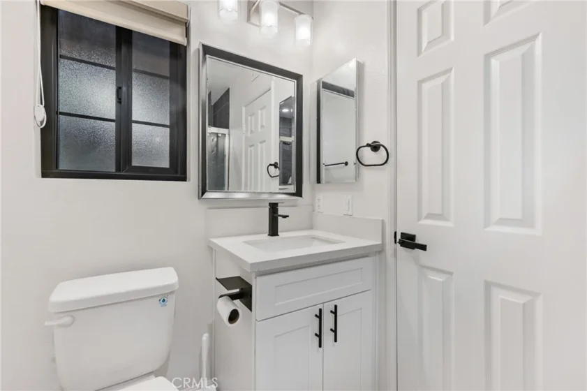 441 E San Jose #111 photo 13