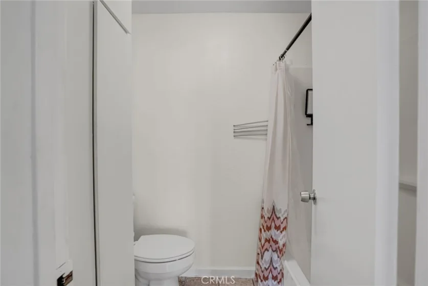 5585 E Pacific Coast Hwy #234 photo 22