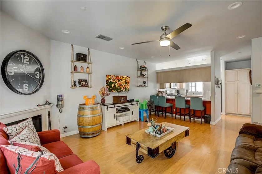 7463 Western Bay Drive photo 1