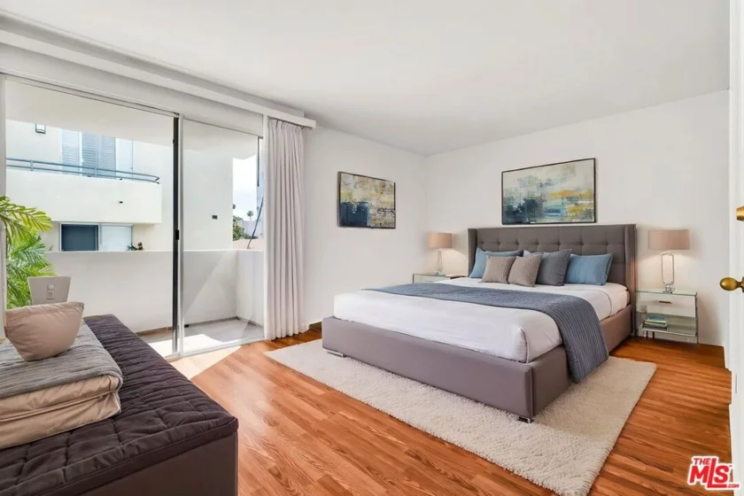 1164 Wellesley Avenue #204 photo 3